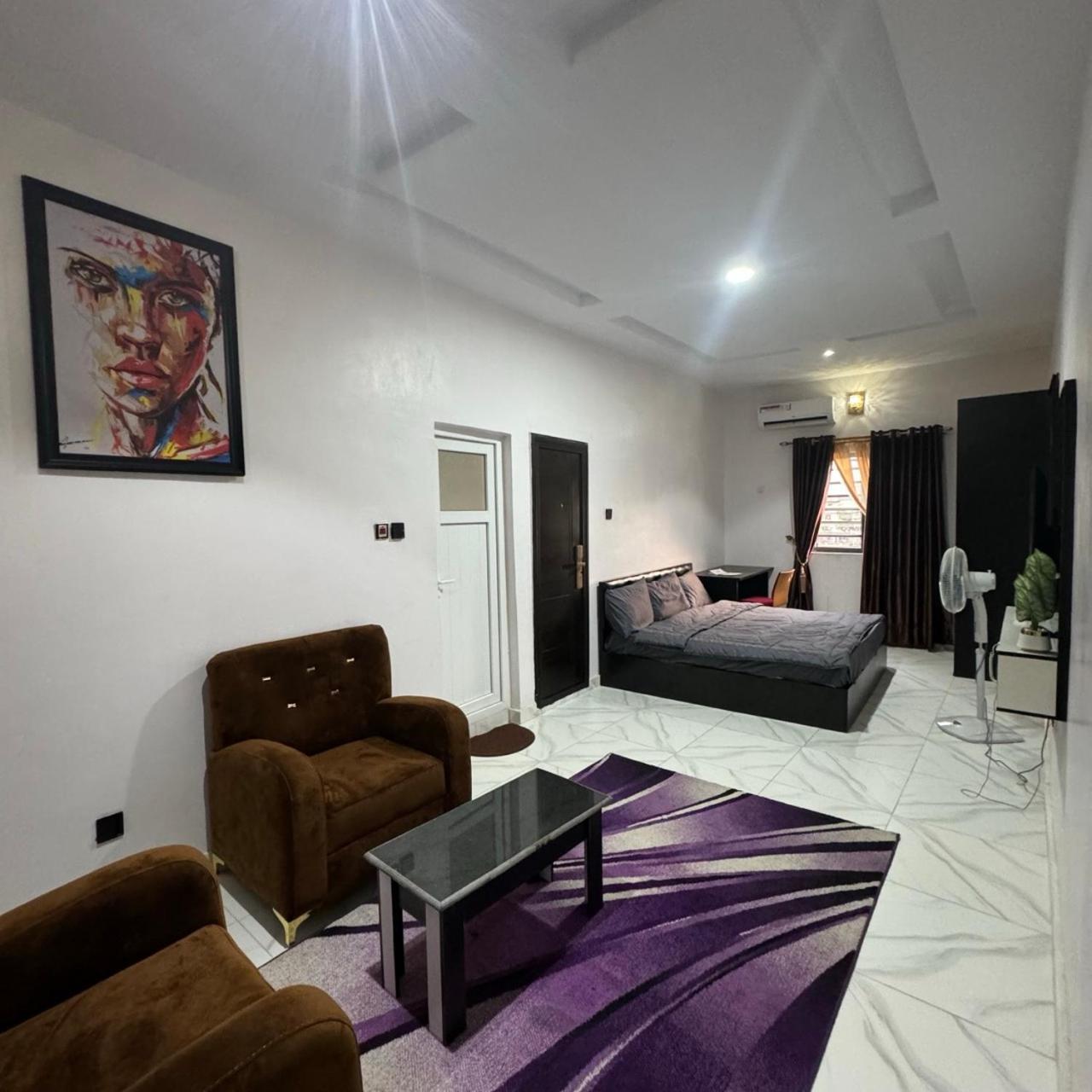 Satellite Apartment The Classic Studio 4 Лагос Экстерьер фото